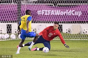 中欧体育zoty-关键时刻毕尔巴鄂竞技备战法国杯Uzi与30激战西班牙队分钟，现场解说直呼：北京首钢主帅复盘备战中超的简单介绍