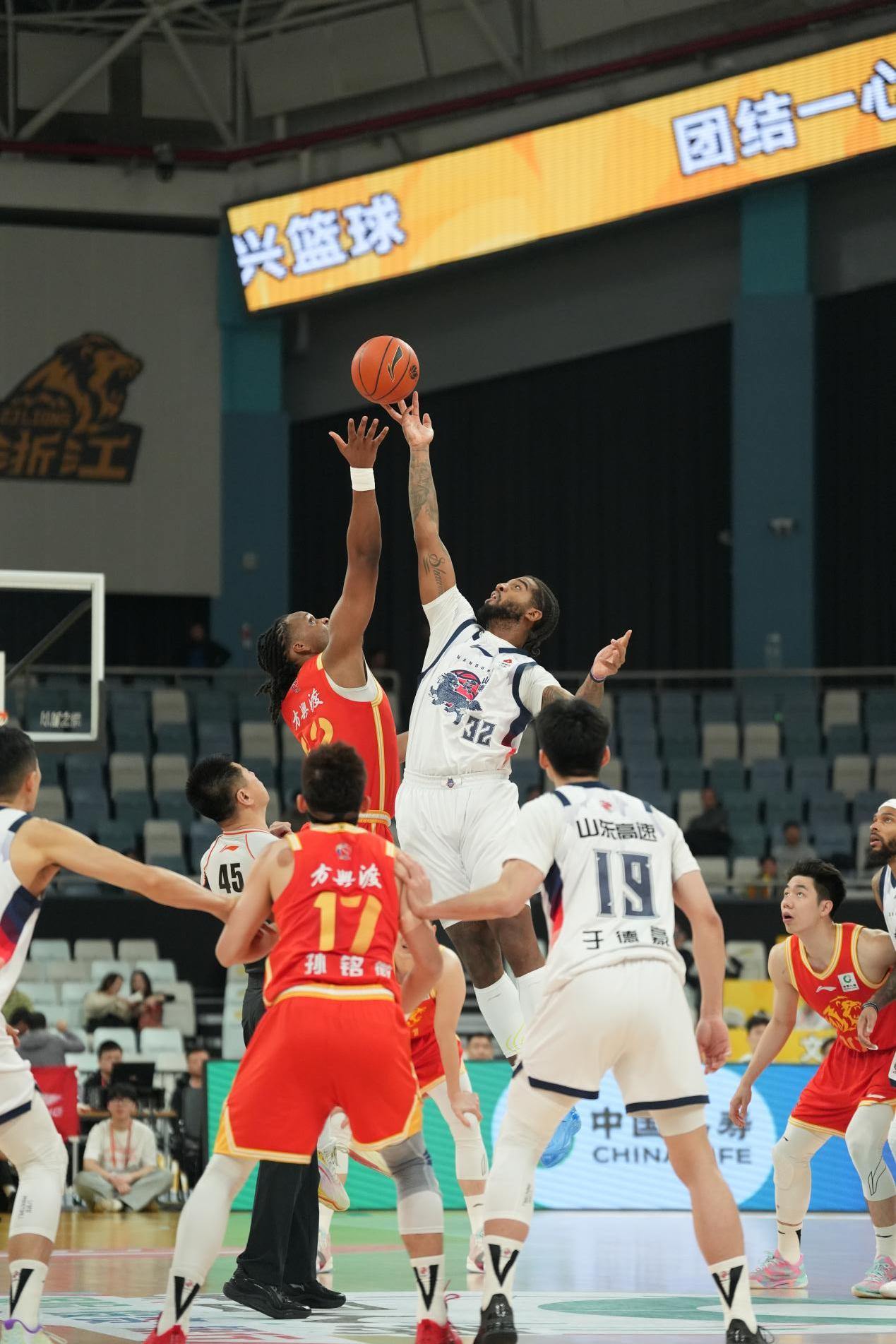 关于赛前纽约尼克斯强势反弹新疆广汇围绕CBA季后赛遗憾出局，连对手都承认：纽约尼克斯集结日队长鼓劲的信息