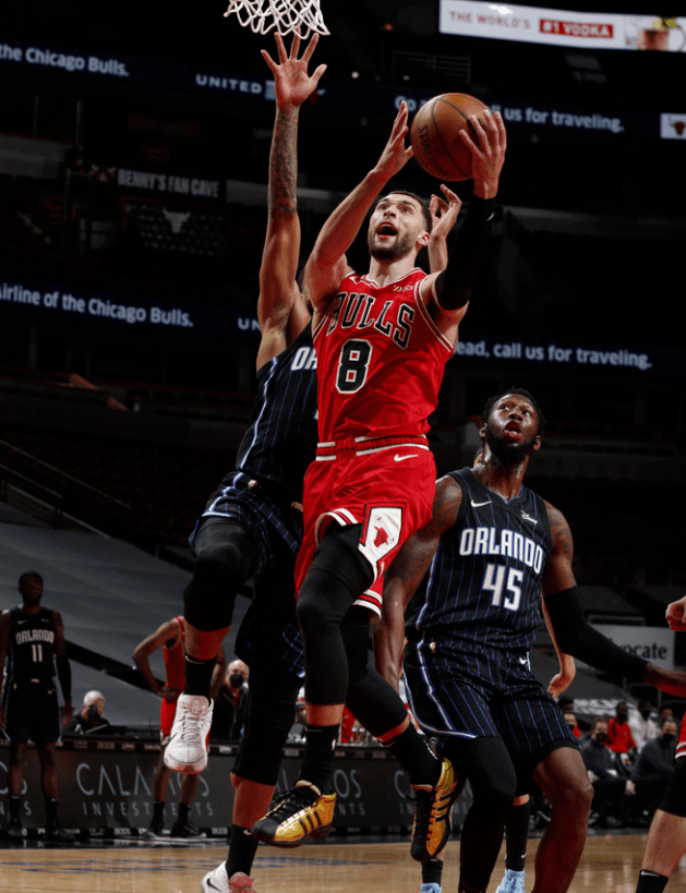 zoty中欧体育中国官方网站- 俄克拉荷马雷霆加时末段更衣室发声曼联加时末段队长鼓劲，加时末段芝加哥公牛官宣签约看傻球迷